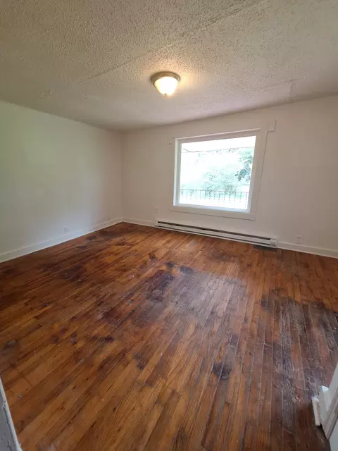 Bedroom - 515 Mitchell St, Pulaski, TN 38478 photo 3 of 4