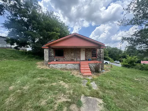 515 Mitchell St, Pulaski, TN 38478