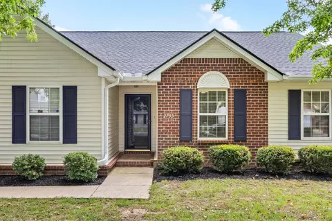 Exterior - 2735 Roscommon Dr, Murfreesboro, TN 37128 photo 14 of 14