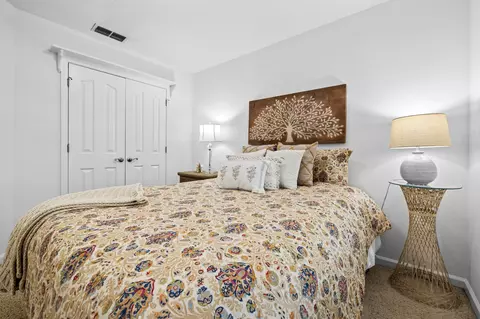 Bedroom - 2735 Roscommon Dr, Murfreesboro, TN 37128 photo 6 of 12