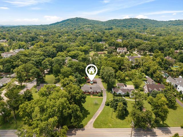 923 Battery Ln, Nashville, TN 37220