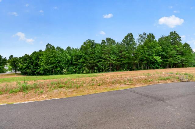 7 Brook View Dr, Cookeville, TN 38501