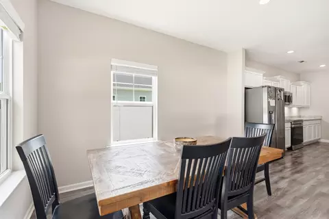 Dining - 325 Ruby Cate Way, Murfreesboro, TN 37128 photo 4 of 4