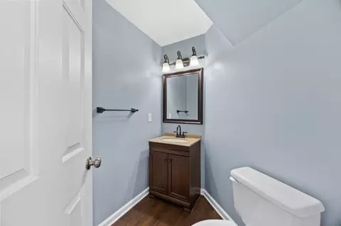 Bath - 304 Devonshire Dr, Franklin, TN 37064 photo 1 of 5