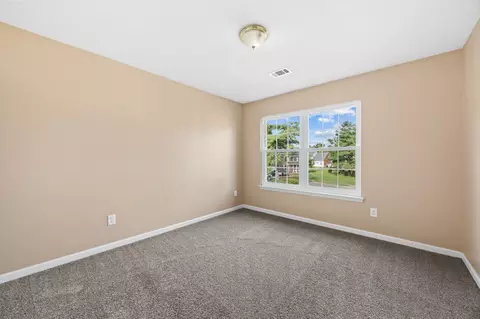 Bedroom - 304 Devonshire Dr, Franklin, TN 37064 photo 6 of 8