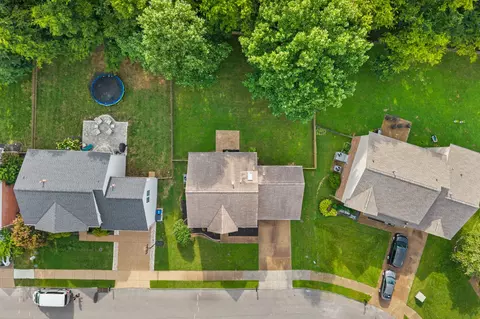View/Area - 304 Devonshire Dr, Franklin, TN 37064 photo 1 of 4