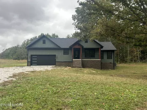 214 Georgee Rd, Jamestown, TN 38556