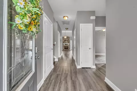 1132 Christian James Dr, Clarksville, TN 37043