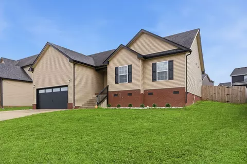 1854 Macarther Way, Clarksville, TN 37042