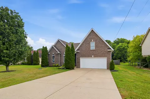 1513 Jeter Way, Murfreesboro, TN 37129 photo 2