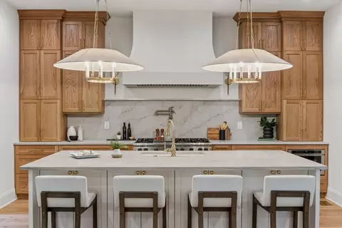 1006 Rodney Dr, Nashville, TN 37205