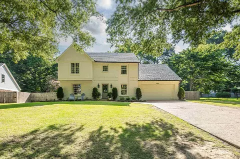 2448 Willinghurst Dr, Germantown, TN 38139