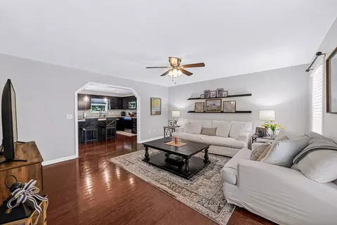 541 Skyline Dr S, Lewisburg, TN 37091