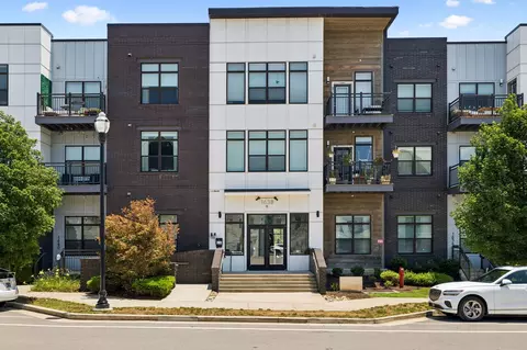 1638 54th Ave N #203, Nashville, TN 37209
