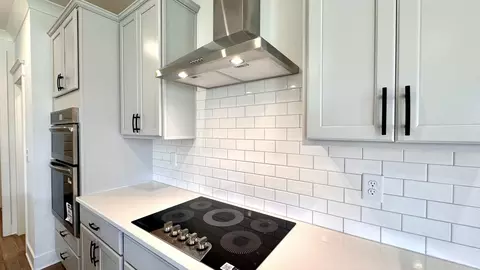 Kitchen - 4912 Kai Dr, Murfreesboro, TN 37129 photo 4 of 8