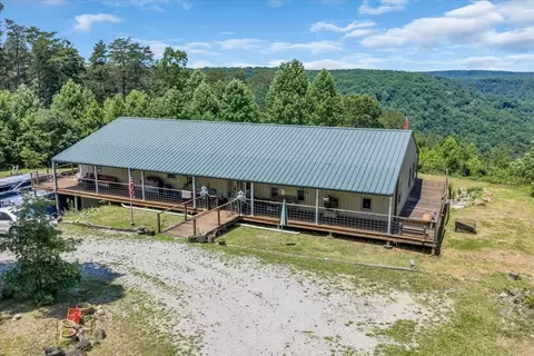 5688 Burkett Chapel Rd, Whitwell, TN 37397