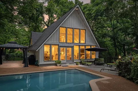 1306 Ewell Ln, Brentwood, TN 37027
