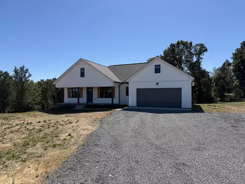 1285 Vickie Ln, Portland, TN 37148