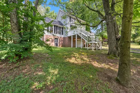 Exterior - 204 Timberlake Dr, Springfield, TN 37172 photo 1 of 5