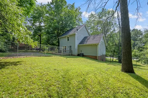 Exterior - 204 Timberlake Dr, Springfield, TN 37172 photo 5 of 5