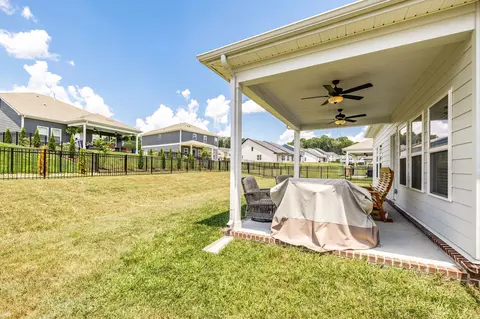 Exterior - 137 Cavalcade Loop, Gallatin, TN 37066 photo 10 of 13
