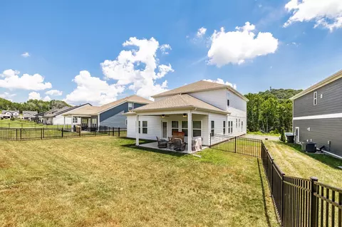 Exterior - 137 Cavalcade Loop, Gallatin, TN 37066 photo 12 of 13