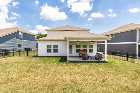 Exterior - 137 Cavalcade Loop, Gallatin, TN 37066 photo 13 of 13
