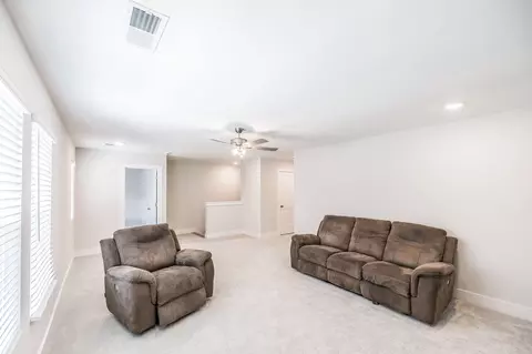 Living - 137 Cavalcade Loop, Gallatin, TN 37066 photo 6 of 6