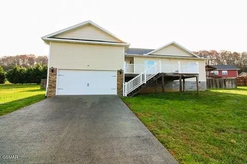 319 Stoneybrook Trl, Kodak, TN 37764