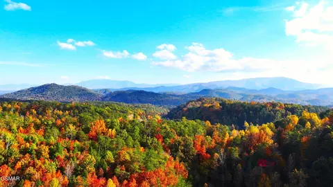 253 Fantasy Way, Sevierville, TN 37876