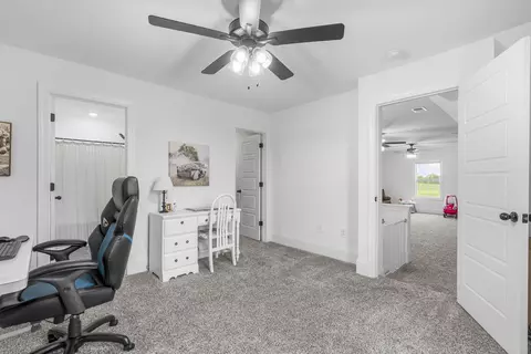 Entry Way - 5675 Minnis Rd, Springfield, TN 37172 photo 4 of 4