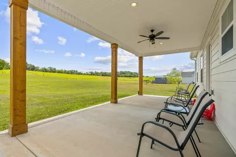 Exterior - 5675 Minnis Rd, Springfield, TN 37172 photo 8 of 19