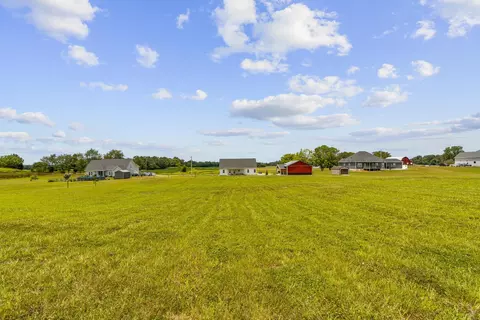 Exterior - 5675 Minnis Rd, Springfield, TN 37172 photo 17 of 19