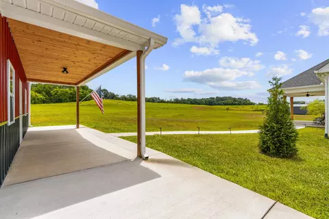 Exterior - 5675 Minnis Rd, Springfield, TN 37172 photo 14 of 19