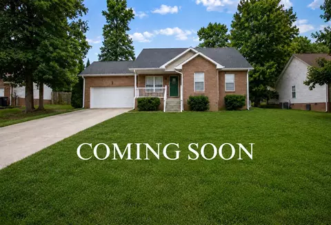 1721 Hazelwood Rd, Clarksville, TN 37042