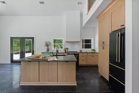 Kitchen - 7922 E Plunders Creek Rd, Dickson, TN 37055 photo 1 of 10