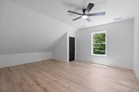 Bedroom - 7922 E Plunders Creek Rd, Dickson, TN 37055 photo 4 of 8
