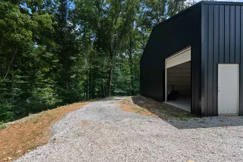 Exterior - 7922 E Plunders Creek Rd, Dickson, TN 37055 photo 13 of 16