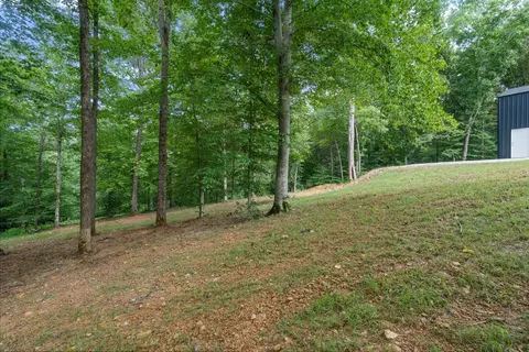 Exterior - 7922 E Plunders Creek Rd, Dickson, TN 37055 photo 14 of 16