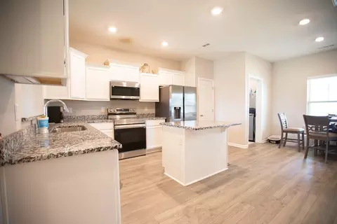 Kitchen - 501 Ruby Cate Way, Murfreesboro, TN 37128 photo 1 of 2