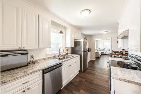 Kitchen - 401 Weaver Ln, Springfield, TN 37172 photo 1 of 4