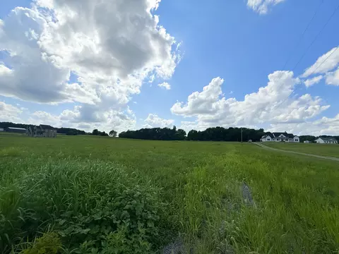 165 Perdue Cemetery Rd, Portland, TN 37148