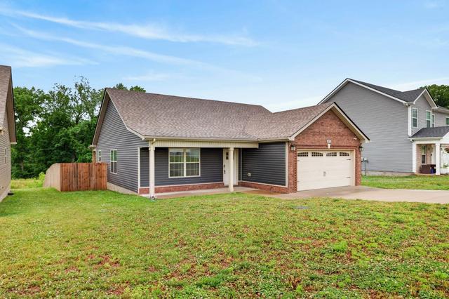 1012 Dublin Dr, Clarksville, TN 37042