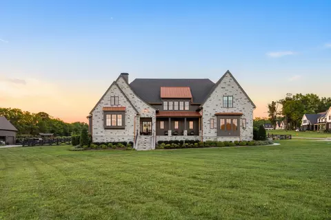 5201 Bond Springs Ct, Thompsons Station, TN 37179