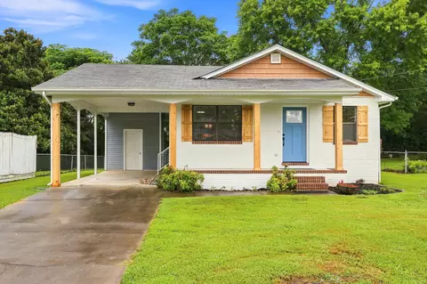 802 Cedar Dr SE, Cleveland, TN 37323