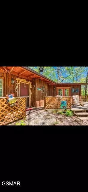 2765 Grassy Branch Loop, Sevierville, TN 37876