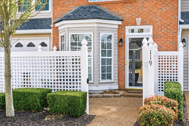 119 Stanton Hall Ln, Franklin, TN 37069