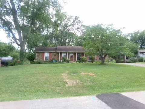 103 Love Ct, Clarksville, TN 37040