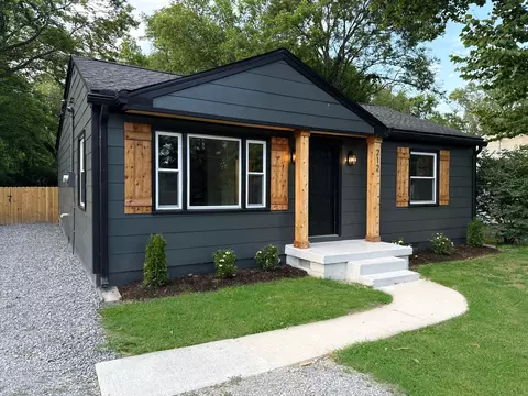 212 Nokes Dr, Hendersonville, TN 37075