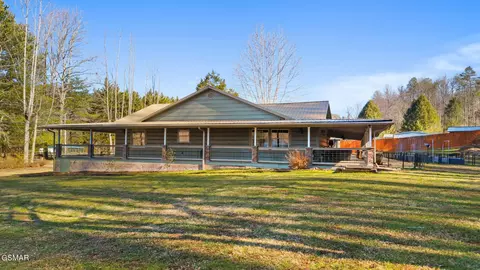 4009 Fieldstone Ln, Cosby, TN 37722